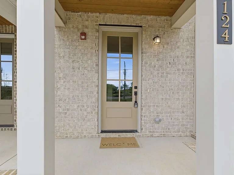 124 Nearwater Pl #5 — Photo 2