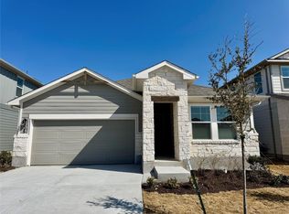 125 Holmby Dr, Hutto, TX 78634