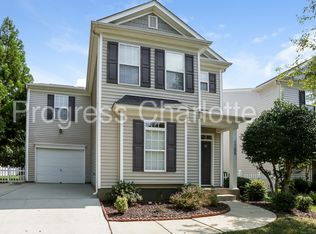 11258 Heritage Green Dr, Cornelius, NC 28031