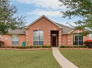 2906 Saint Jude Dr, Mansfield, TX 76063