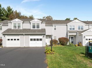 1130 Spearhead Dr, Schenectady, NY 12302