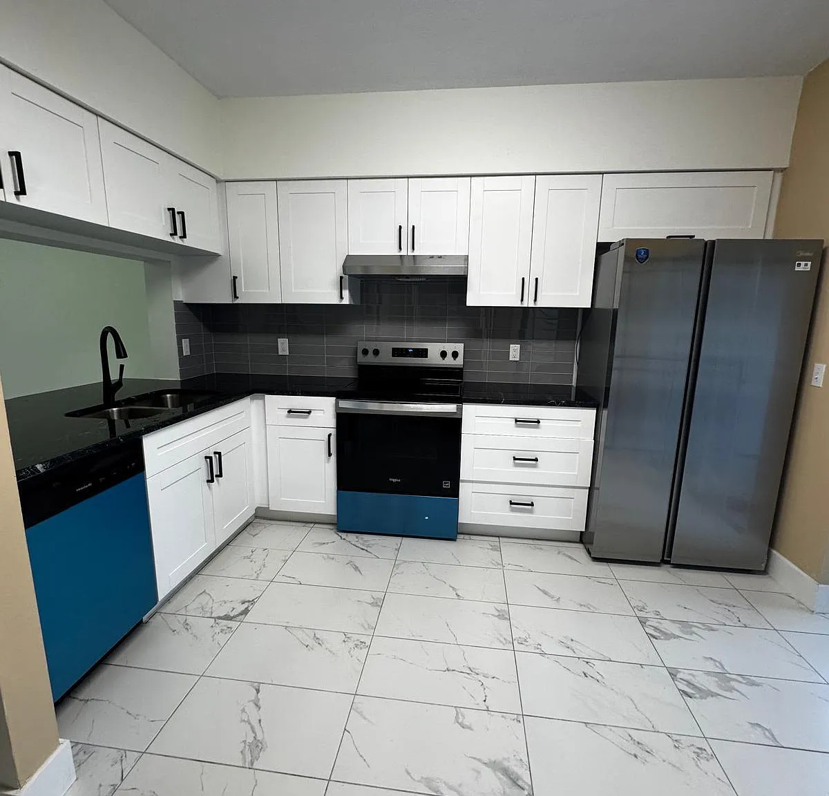 2 bed, 2.5 bath, 1110 sqft, $2,650 — Photo 4