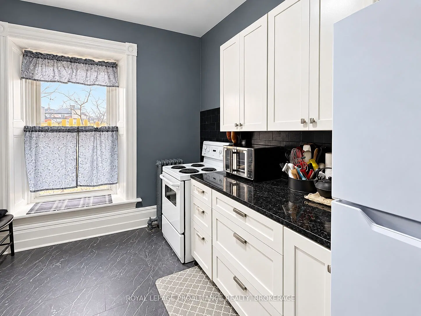 1 bed, $1,600 — Photo 1