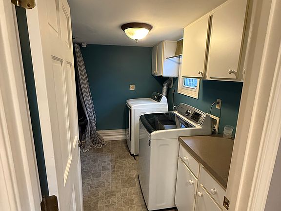 4th image of 14 Stevens Ct