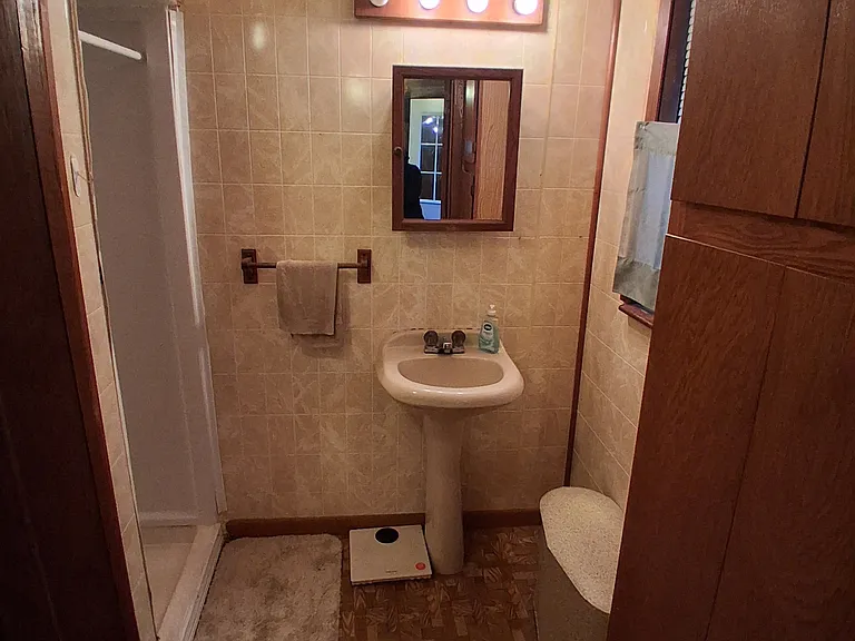 N9323 Berry Ave — Photo 6