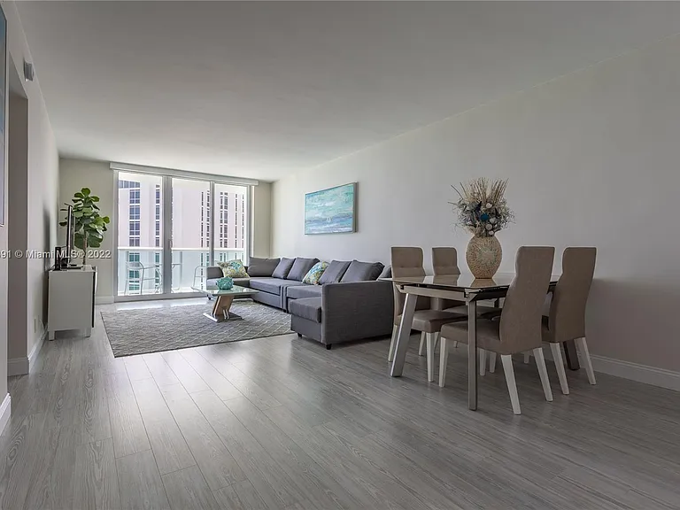 3901 S Ocean Dr #10M — Photo 9