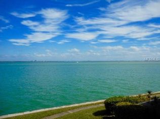 115 1st St E APT 106, Tierra Verde, FL 33715