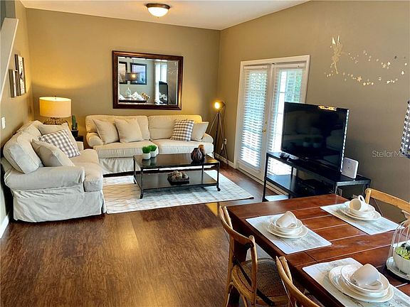 2nd image of 5352 Diplomat Ct #105