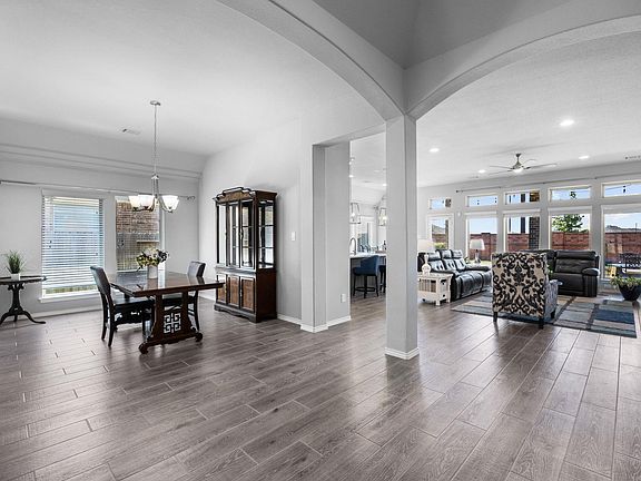5th image of 11903 Di Mari Dr