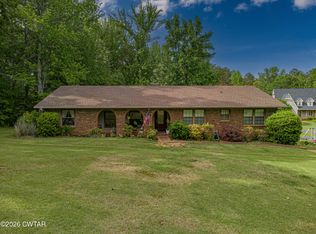 237 Parkburg Rd, Jackson, TN 38301