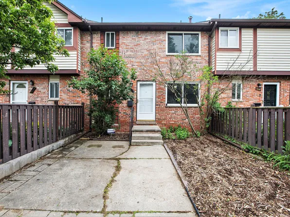 586 E Terrace Ln, Ypsilanti, MI 48198