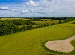 2146 Cardinal Ln, Dixon, IL 61021