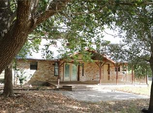 17423 N State Highway 95, Flatonia, TX 78941