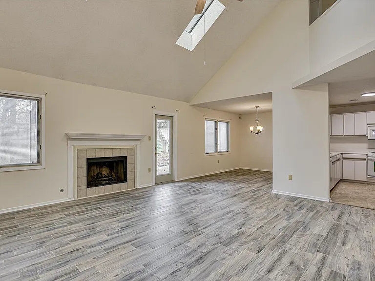 3220 Summerchase Cir — Photo 11