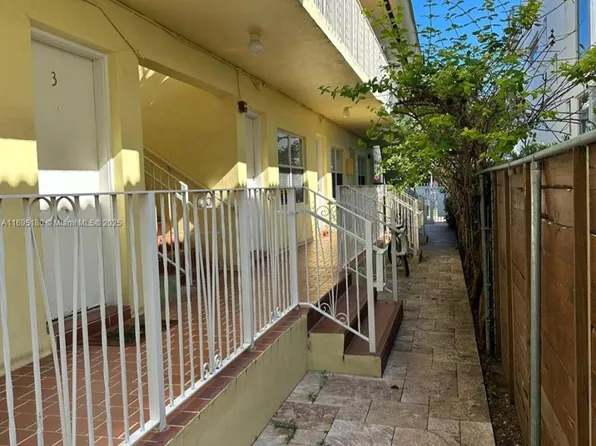653 Michigan Ave APT 4, Miami Beach, FL 33139