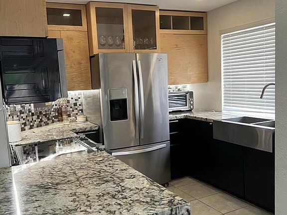 5th image of 11480 NW 50th Ter #11