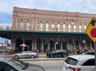 2118 Strand St #205, Galveston, TX 77550