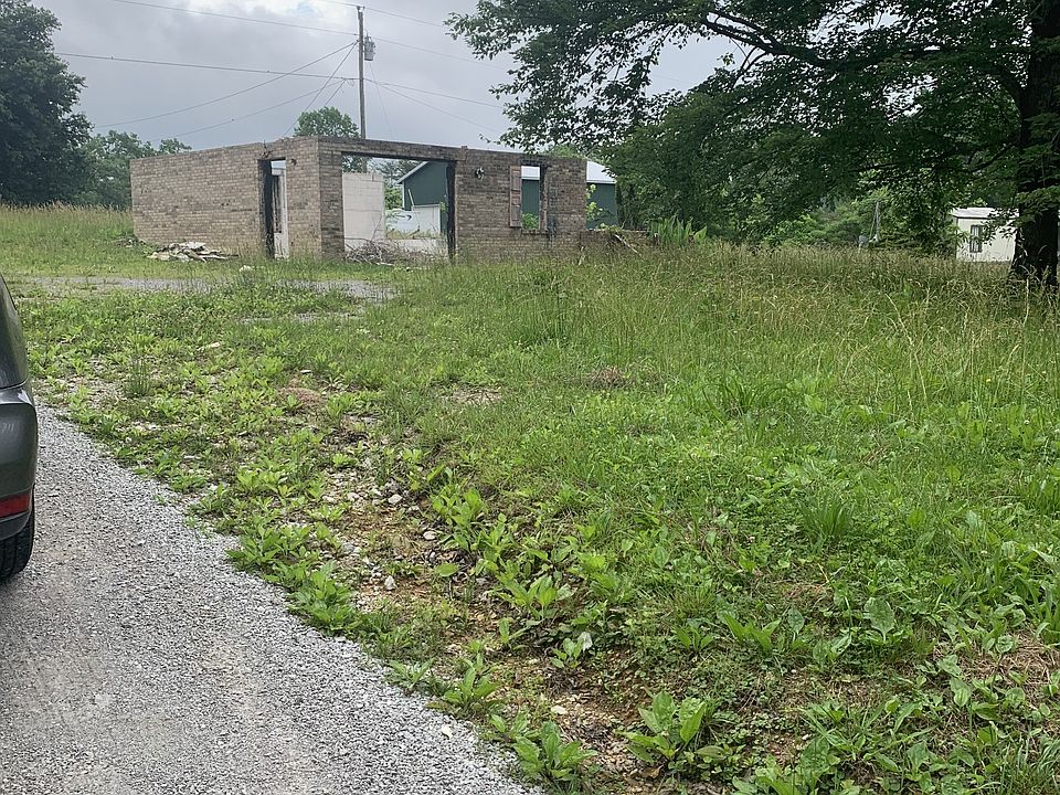 2nd image of 140 Cannon Rd