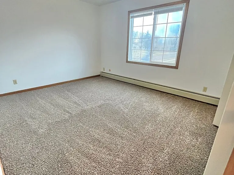 3505 S Hawthorne Ave — Photo 27