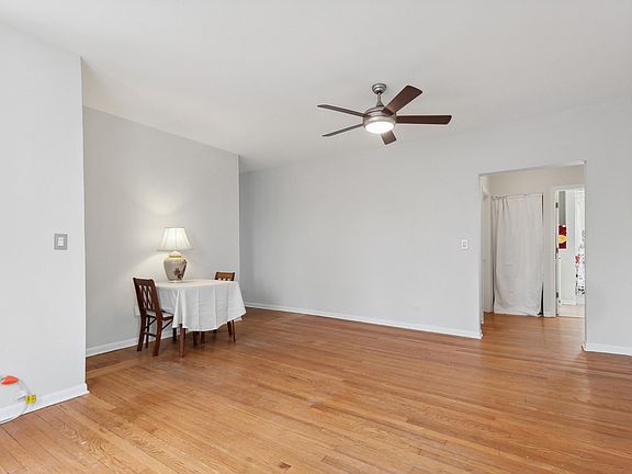 4th image of 1423 W Jonquil Ter #3