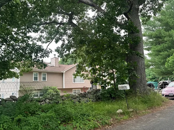 108 Fisherdick Rd, Ware, MA 01082