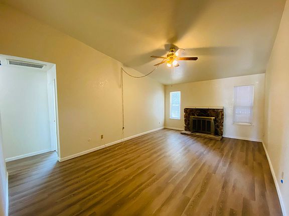 2nd image of 7516 Greyhawk Ct