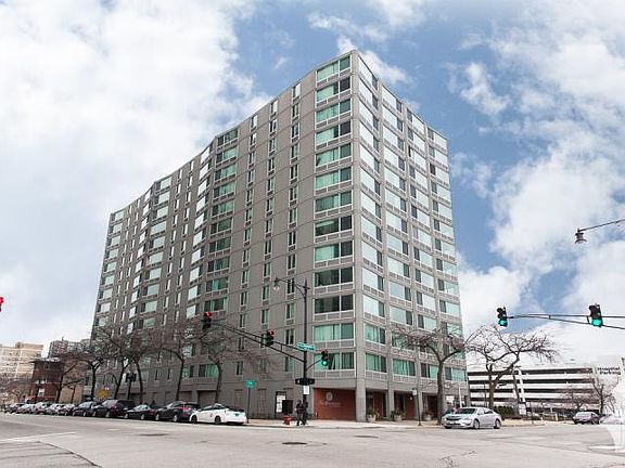 2nd image of 4601 N Clarendon Ave #712