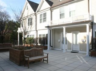 526 Pelham Rd UNIT 1, New Rochelle, NY 10805