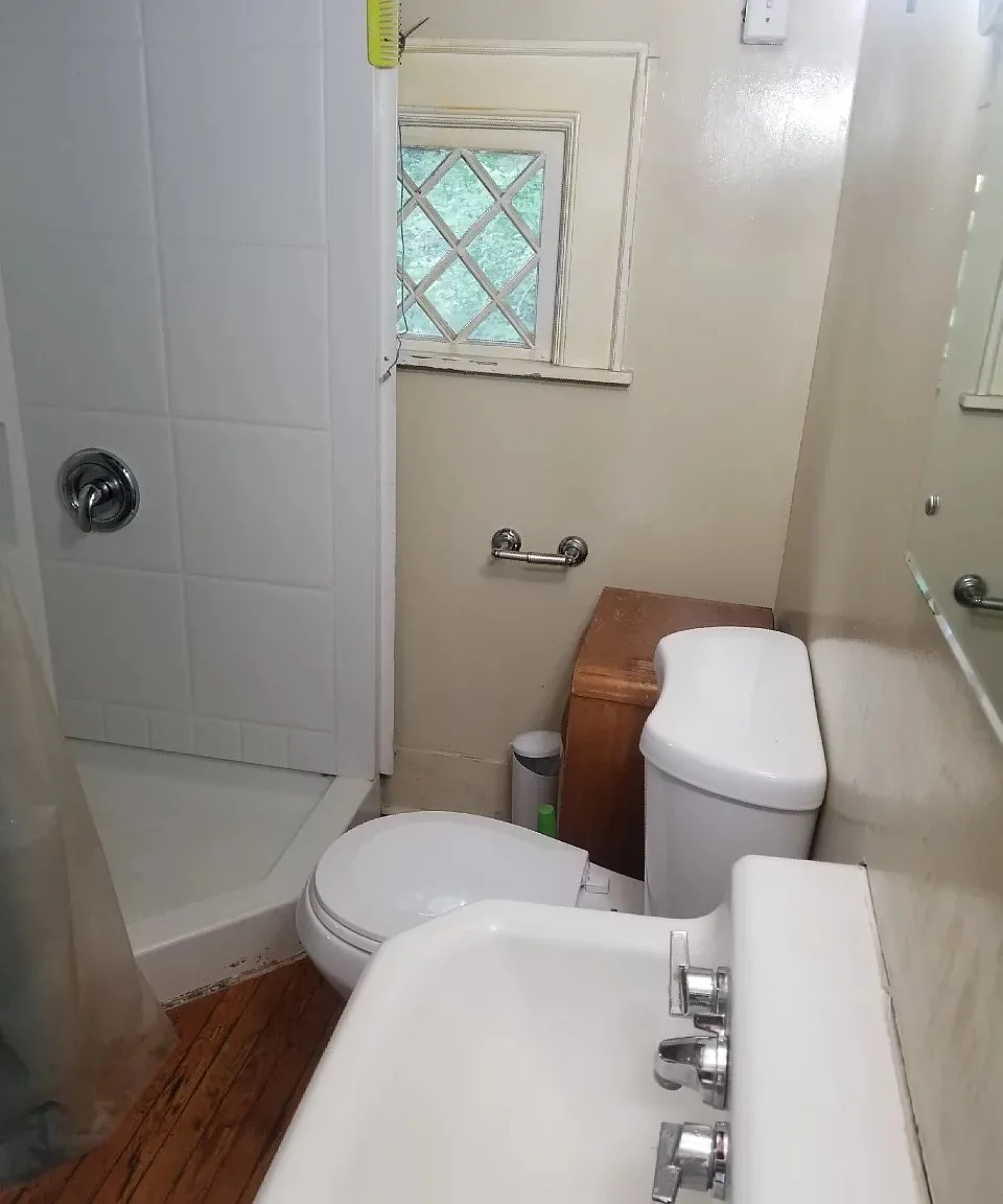 5 bed, 2198 sqft, $3,000 — Photo 3