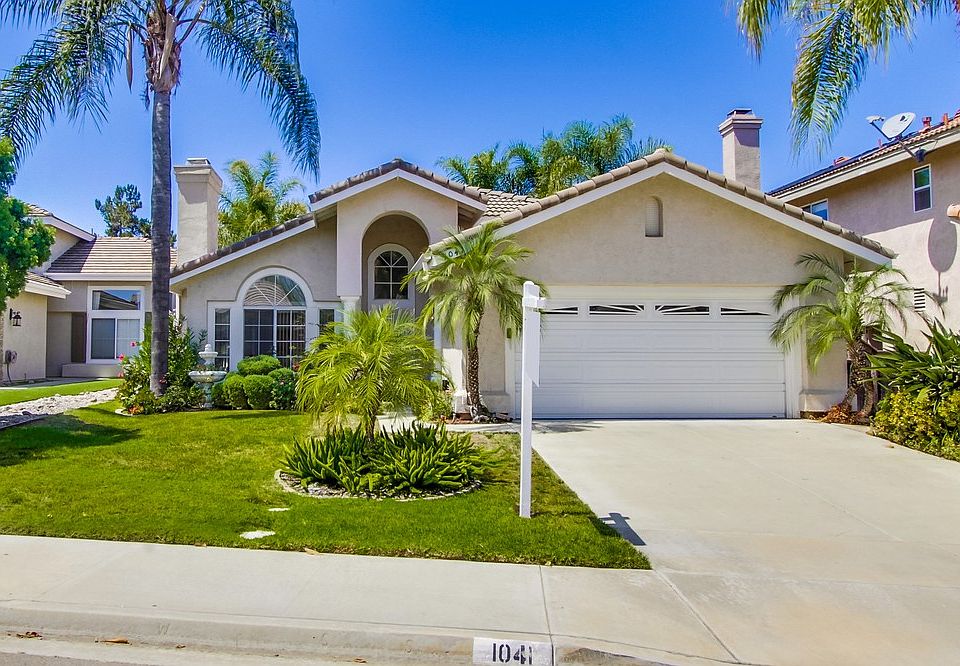 1st image of 1041 Honeysuckle Dr
