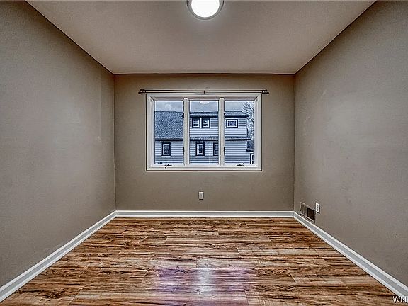 2nd image of 60 Velore Ave