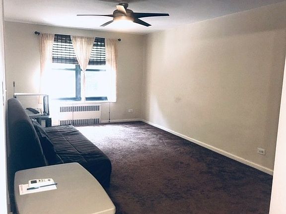 3rd image of 8385 Woodhaven Blvd APT 1J