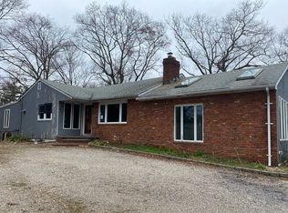 774 Pulaski Rd, Greenlawn, NY 11740