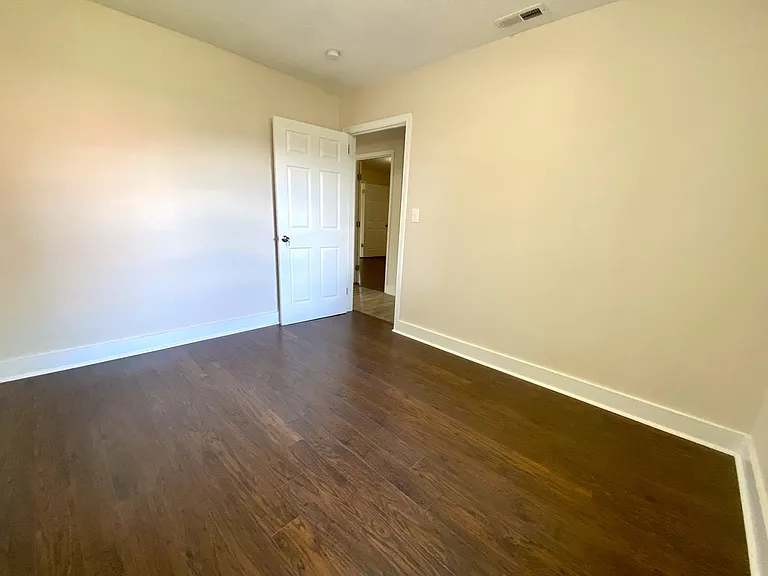 112 Pelfrey St — Photo 20