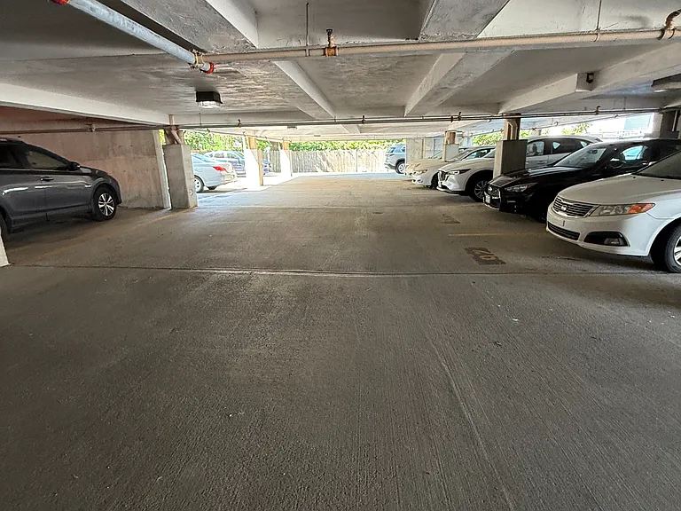 260 Main St #305 — Photo 13