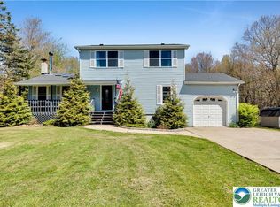 97 Autumn Ln, Jim Thorpe, PA 18229