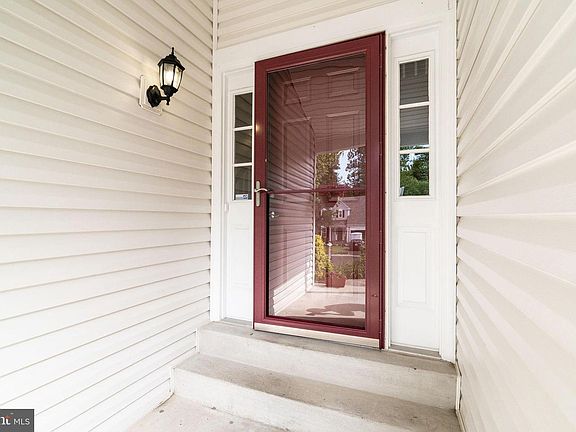 4th image of 4303 Flodden Ct