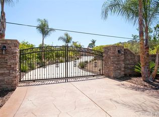 30044 Red Mountain Dr, Valley Center, CA 92082