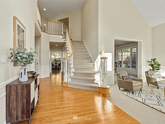 2nd image of 13553 137th Pl NE