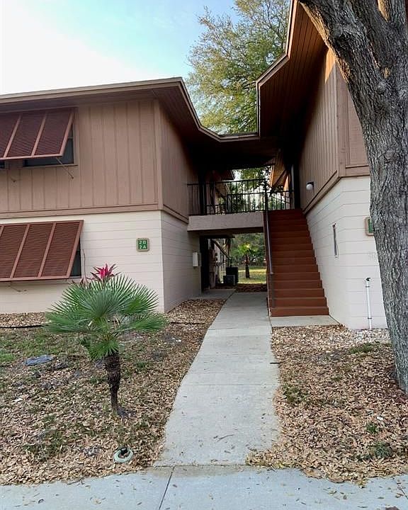 1st image of 190 Hickory Woods Ct APT 2A