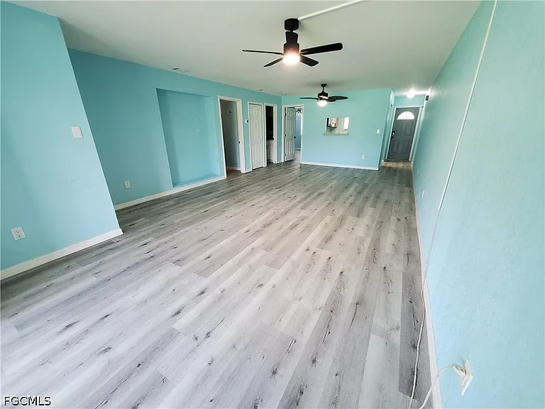 1055 Palm Ave #214 — Photo 14