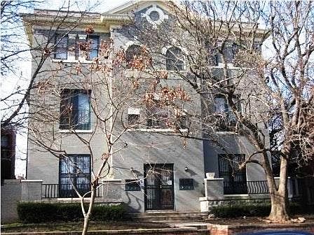 HISTORIC ARCHITECTURE !!