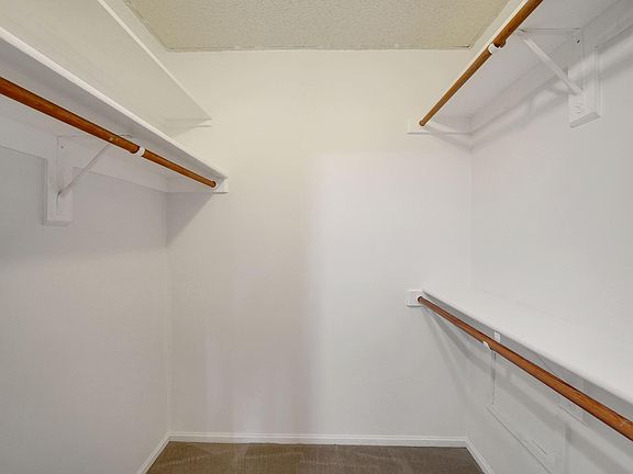 3rd image of 2100 Langston Blvd APT 521