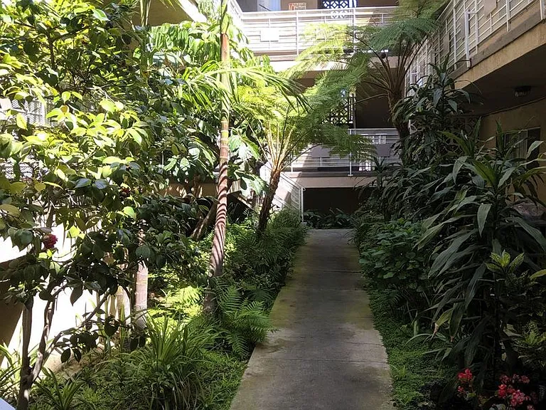 Norton Villa — Photo 31