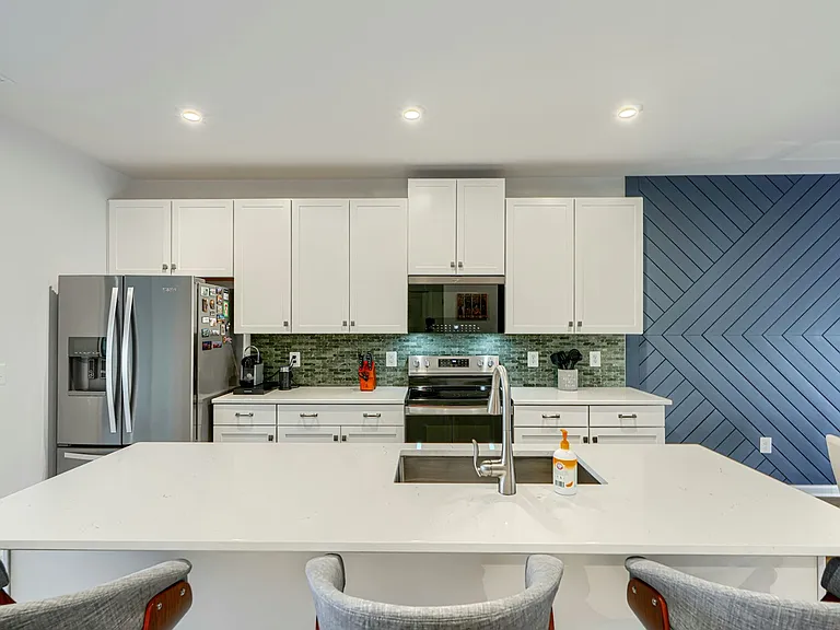 2596 Neabsco Common Pl — Photo 18
