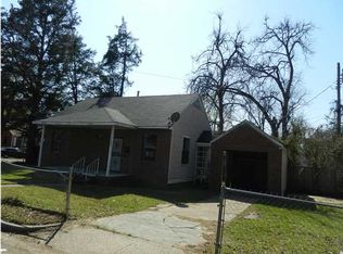 1295 Palmyra St, Jackson, MS 39203