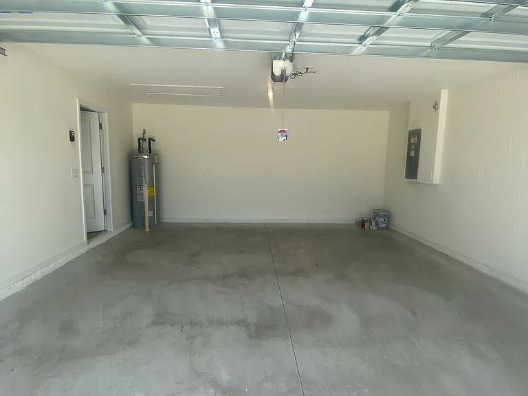 11519 Memorial Dr — Photo 16