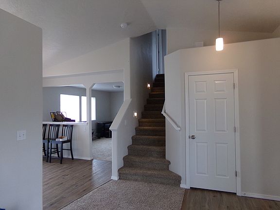 5th image of 37 S Tamarack Way