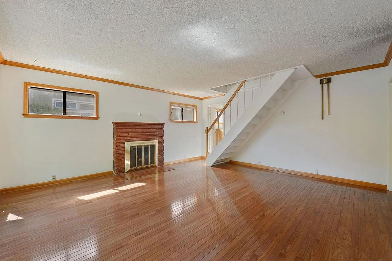 641 Central Ave — Photo 3