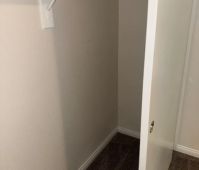 8475 Regal Hills Ct — Photo 33